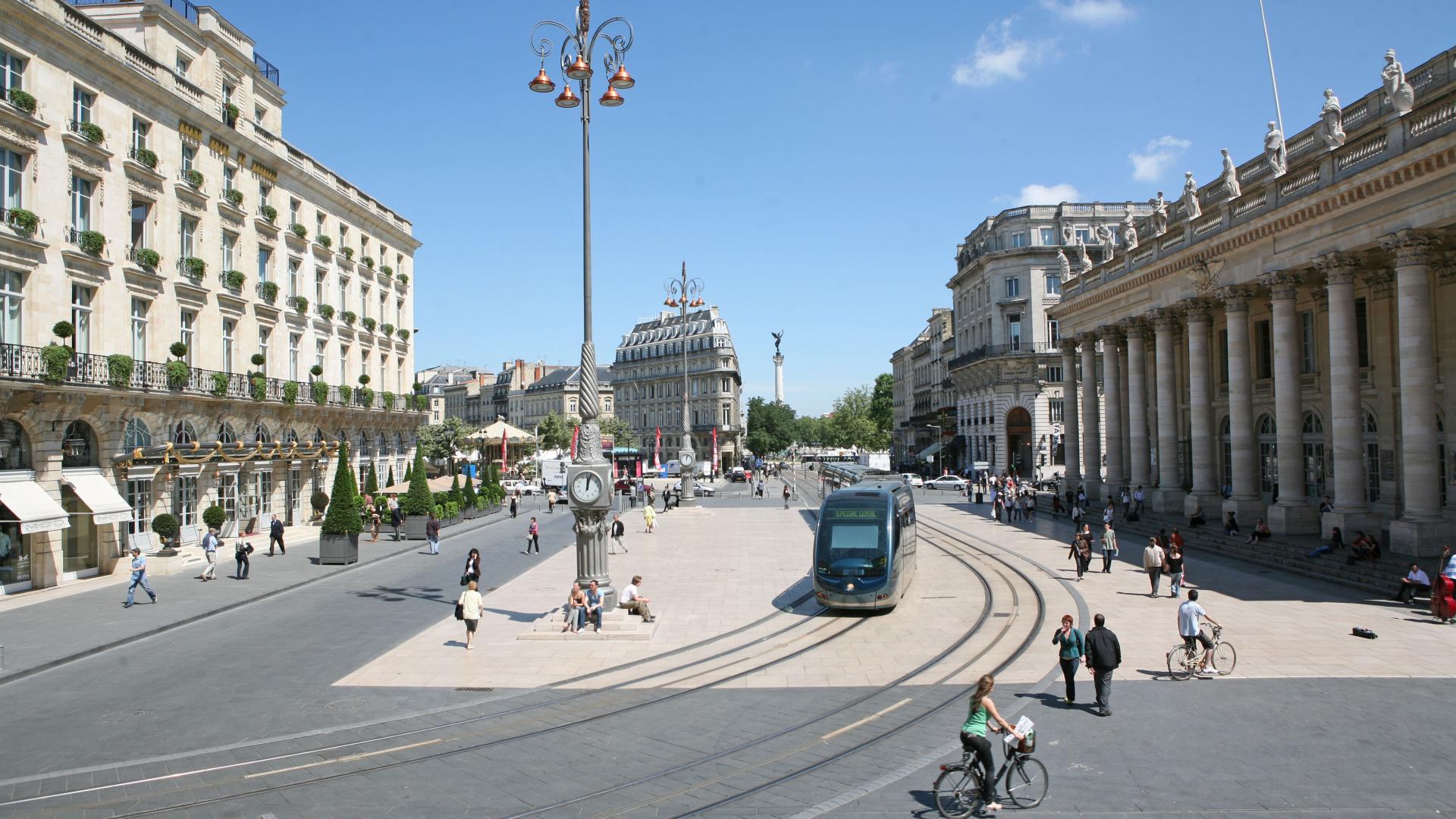 Bordeaux - place de la Comédie, tramway