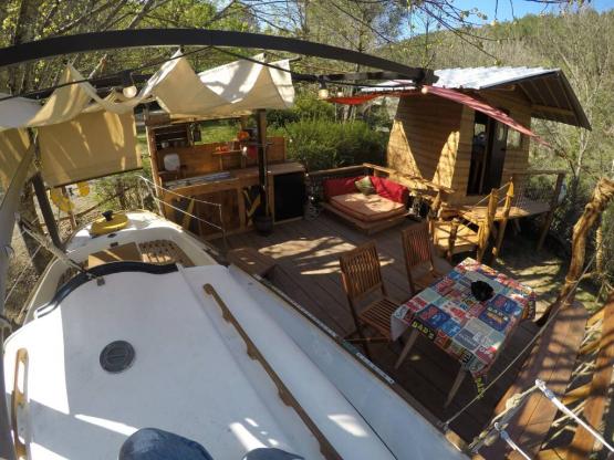 Voilier et cabane de pêcheur - Hébergement insolite