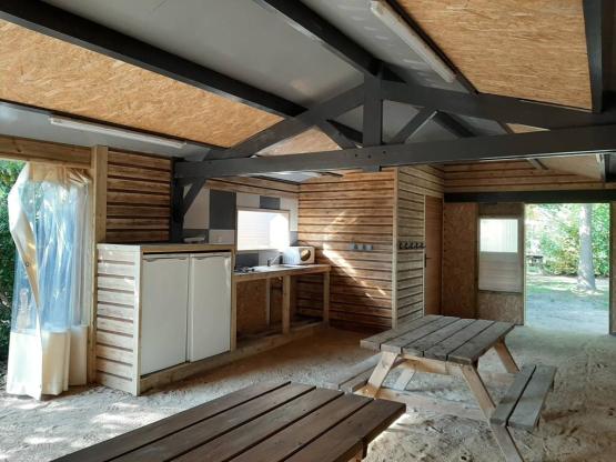 Location de préau fermé