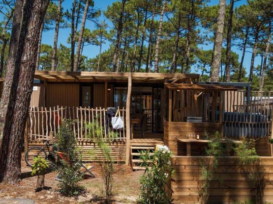 Lodge PREMIUM Jacuzzi 6P