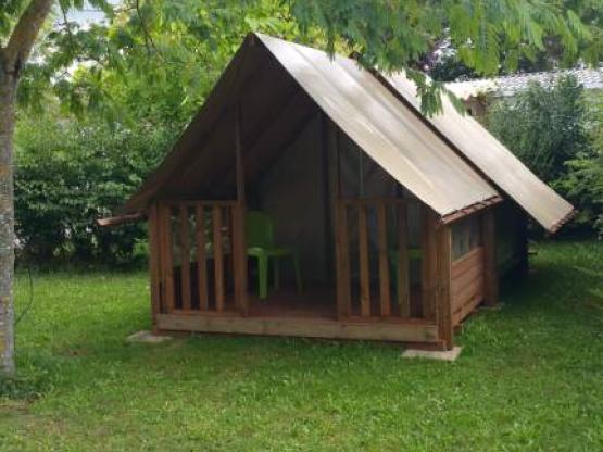 hut canvas en hout Cyclo 1 slaapkamer ( zonder privé sanitair)