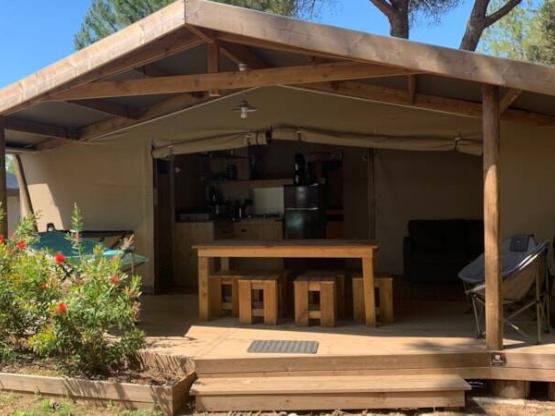 Ecolodge Cotton Confort 35m² - 3 chambres - terrasse couverte de 11m² + TV