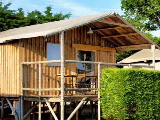 Cabane Lodge sur pilotis STANDARD 34m² (2 chambres) TV dont terrasse couverte 11m²