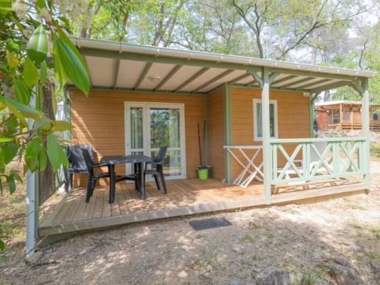 Chalet Confort 25m² 2 chambres avec climatisation