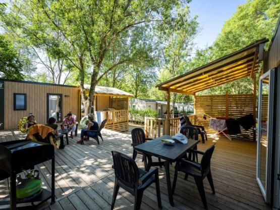 Mobil home 4 chambres Tribu Premium 66m² - climatisation / lave vaisselle