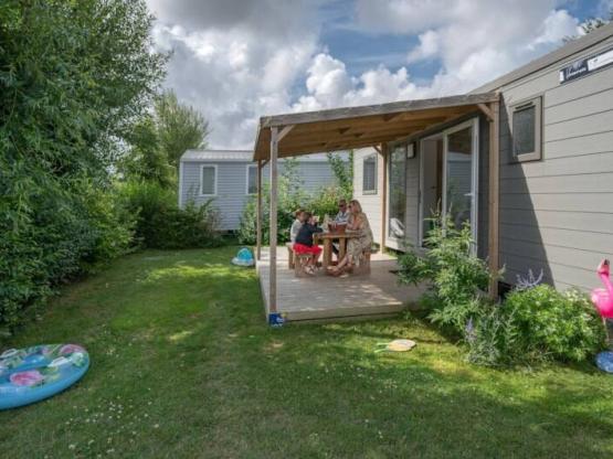 Mobil home 30m² Confort (2 chambres) avec Terrasse semi couverte 15m²