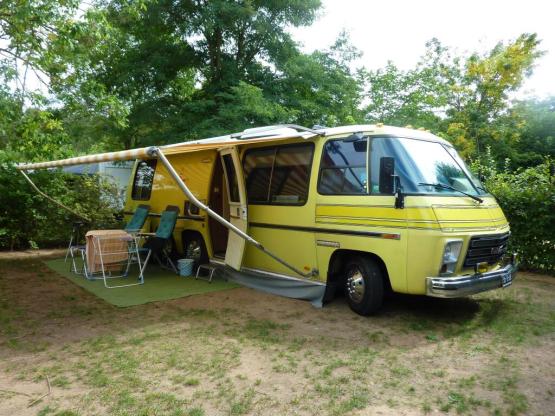 Forfait Emplacement (1 véhicule / + électricité)