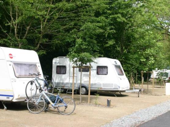 Paquete ACSI Caravana + electricidad + 1 perro