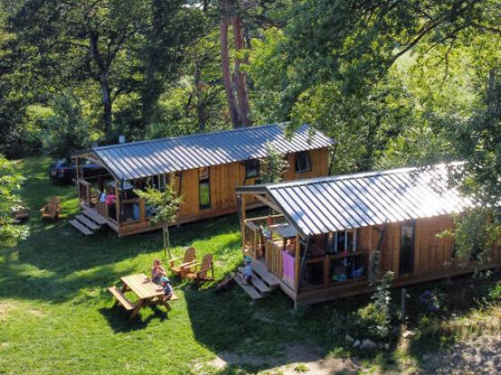 Eco-Lodge VIP 32m², 2 Schlafzimmer, 1 Badezimmer (Betten bei der Ankunft gemacht kein Zuschlag)