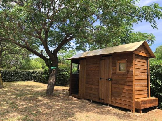 Forfait Freecamp (1 tente, caravane ou camping-car / 1 voiture / électricité 8A avec cuisine et sanitaires individuels)