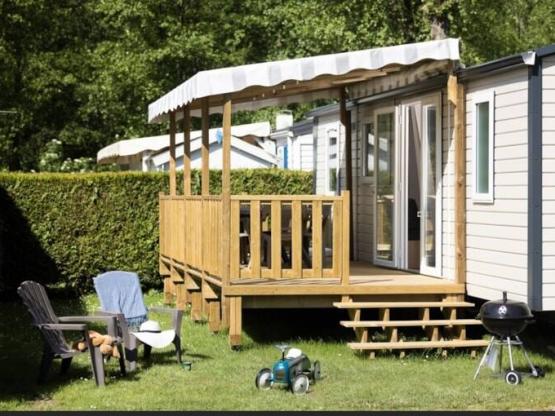 Mobil home - PREMIUM - 3 chambres - TV - avec terrasse couverte - lave vaisselle