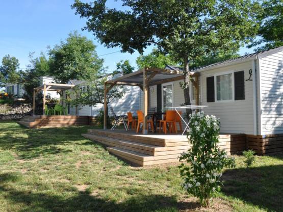 Family Mobilhome - 2 chambres - 25m² avec sanitaires / Secteur Jardins****