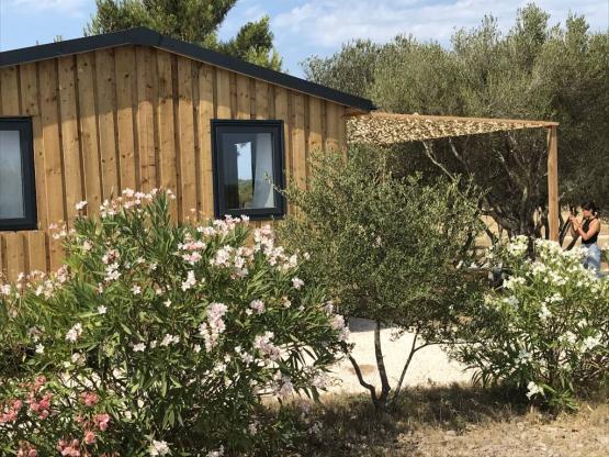Cabane Tithome 20m², 2 chambres( sans sanitaire) 4 pers.