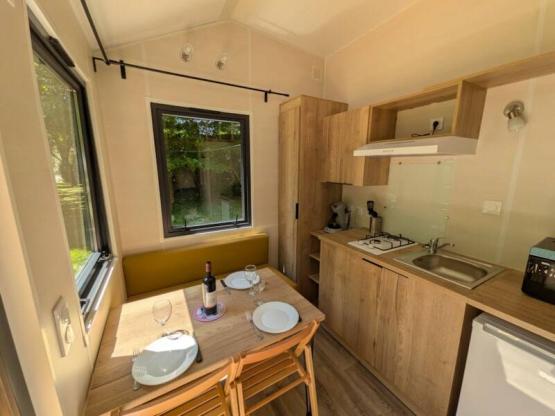 Tiny Home avec terrasse bois et jardin privé