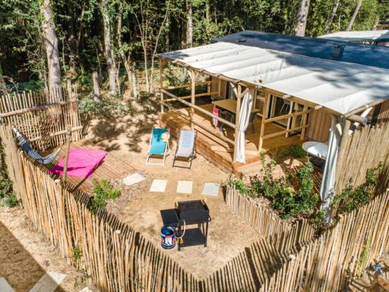 Mobil-Home Garden 2ch | PREMIUM-31m²-CLIM-TV-LV-Plancha-Baignoire-Wifi gratuit-Terrasse couverte