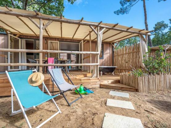 Mobil-home Garden 3ch | PREMIUM-33m²-CLIM-TV-LV-Plancha-Baignoire-Wifi gratuit-Terrasse couverte