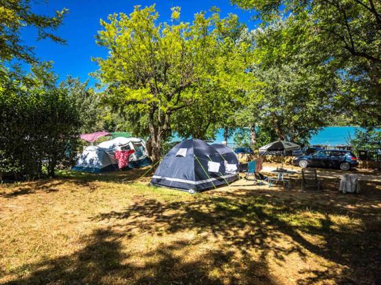 Forfait 2 personnes (emplacement + voiture + électricité 10A)