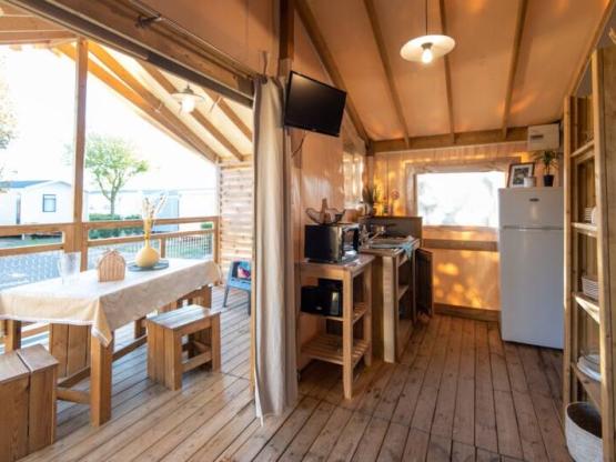 Lodge Kamari CLASSIC climatisé / S