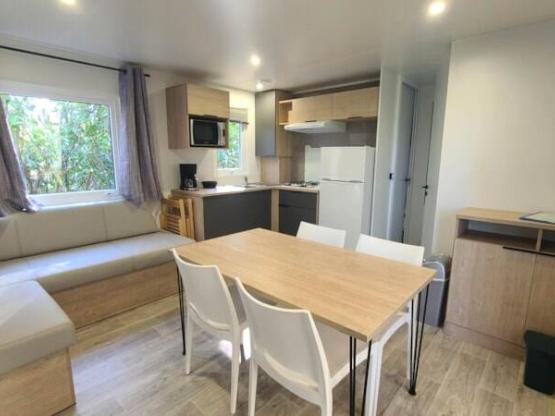 Mobil-home Confort - 3 chambres - TV - 33m²