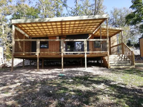 Stacaravan EXCLUSIEF - 2 slaapkamers - 2 badkamers