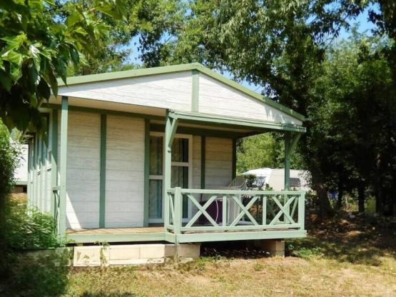 Chalet GECKO Standard 20m² (2 chambres) + terrasse couverte 7m²