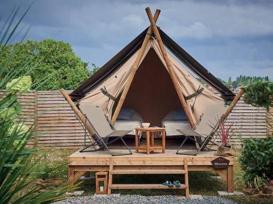 Lodge Moorea 5.5 m² sur plancher bois de 11 m² - 1 chambre avec 2 lits de 80/190 . Nouveauté 2022