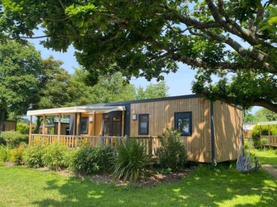 Cottage CONFORT : 3 chambres / 2 salles de bain + Terrasse couverte + TV (36m²/2022)