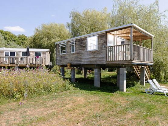 Mobilhome Bellevue Premium 24m² (2 habitaciones) + TV + aire acondicionado + terraza