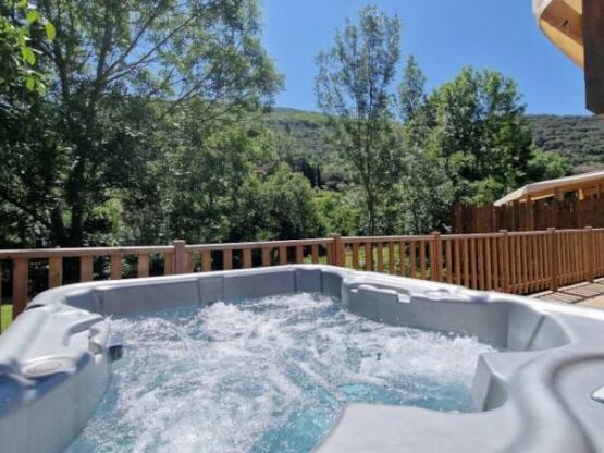 Premium - Le Caroux - 40 m2 - 3 ch - 2 sdb - spa -