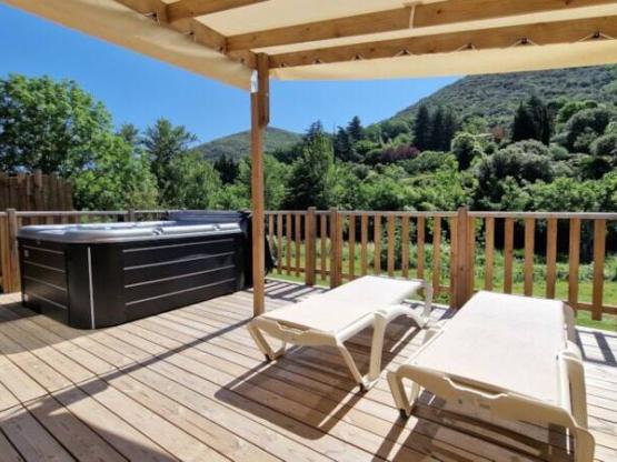 Premium - Le Somail - 21 m2 - 1 ch - 1 sdb - spa - Dimanche