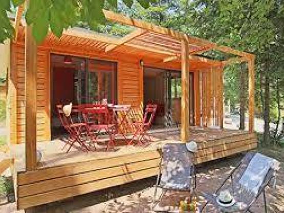 Chalet OTTAWA Premium  33m² (3 slaapkamers) + overdekt terras 14m² + airconditioning+ diswasher