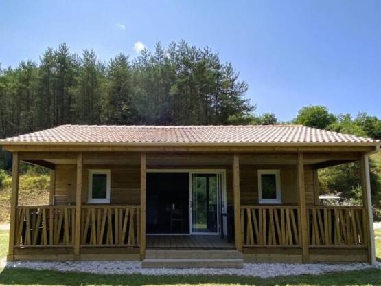 Chalet Felicità 37 m² avec télévision 3 chambres - terrasse couverte