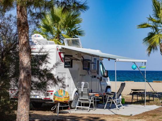 Emplacement Privilège 200m² bord de mer