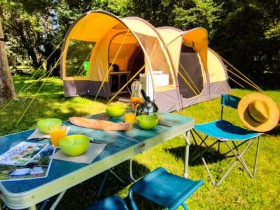 Tente prêt à camper