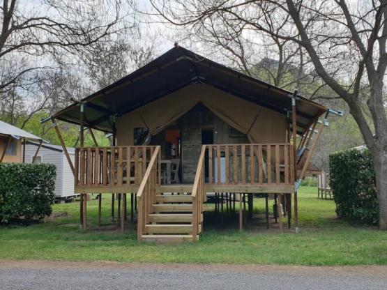 Lodge safari 27M² avec sanitaire