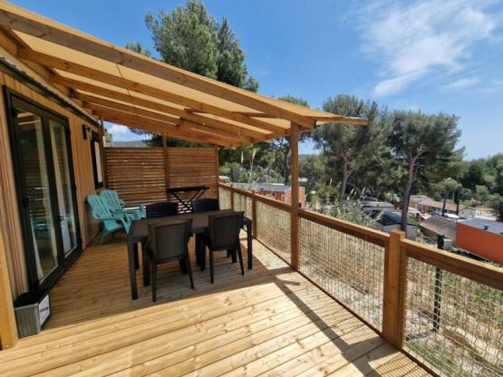 Premium 2 chambres family 31.6m² (8.6mx4.2m), + CLIMATISATION + LAVE VAISSELLES + PLANCHA A GAZ + TV