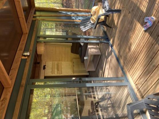 Chalet Victoria Confort 20m² - 1 chambre + TV + Terrasse couverte