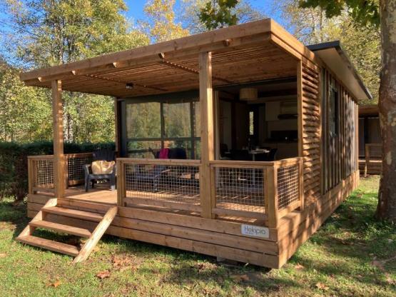 Chalet Morea Premium 25m² - 2 chambres + TV + LV + terrasse couverte