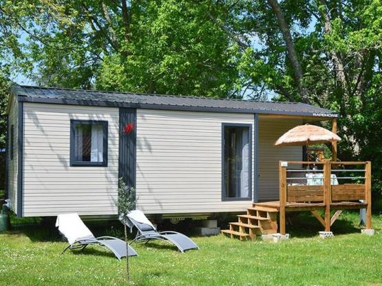 Mobil-home L'ACACIA (2 chambres)dernière génération (2023) -terrasse intégrée - TV