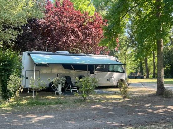 Emplacement Confort 100 m2