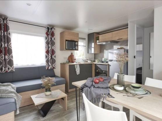 Crecy la Chapelle : LODGE 3 CHAMBRES - 1 SDB - 1TV