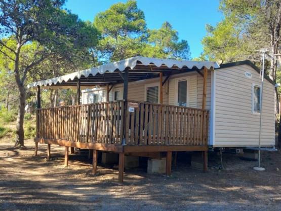 Mobil-home  TOUT CONFORT  - CLIM/TV - 3 chambres - Récent - 30m²