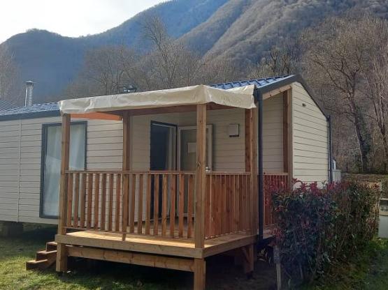 Mobil-home NEUF  4 places 2 chambres BERGAME 2023 avec terrasse intégrée