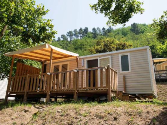 Mobile-Home 30m² - Confort - 2 chambres - Terrasse semi-couverte - TV - Clim