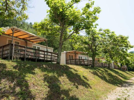 Mobile-Home 30m² - Confort - 2 chambres - Terrasse semi-couverte - TV - Clim