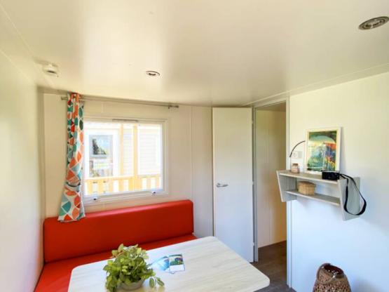 LES PARCS - MOBIL HOME SANS SANITAIRES 2 chambres