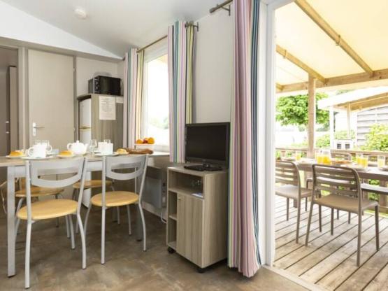 Mobile-home Confort 40m² - 4 Slaapkamers  - TV - Afwasmachine