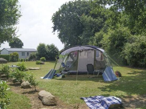Comfortpakket 80 tot 100 m² : Voertuig + Tent of caravan + Elektriciteit