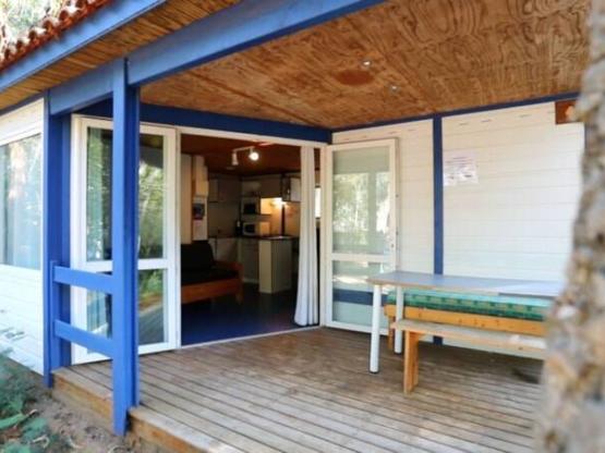 Chalet Incarpunitu Essentielle