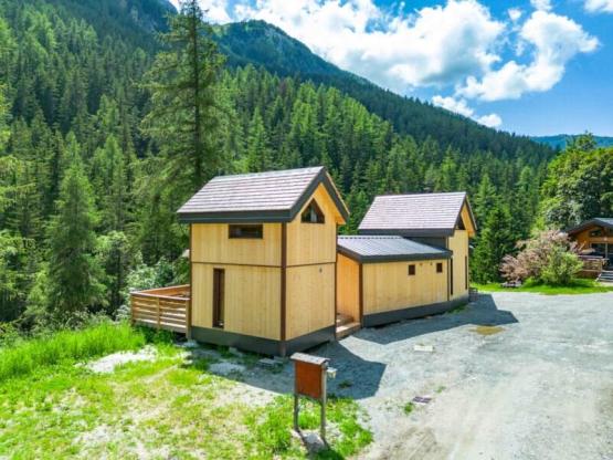 Gamme Chrystal - Chalet le Nid 20 m² - 1 chambre, coin salon, salle de bain - terrasse 15 m²